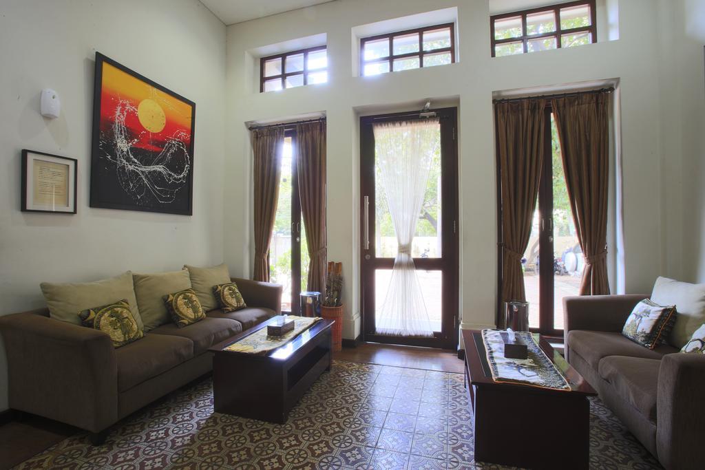 Reddoorz @ Menteng Jakarta Extérieur photo