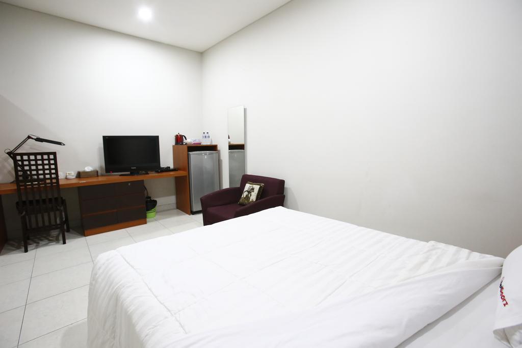 Reddoorz @ Menteng Jakarta Extérieur photo